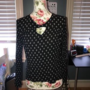 Black and white long sleeve dress shirt